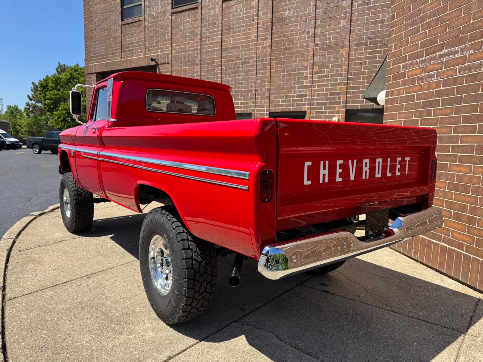 Chevrolet-K10-1966-Cab-Chassis-3
