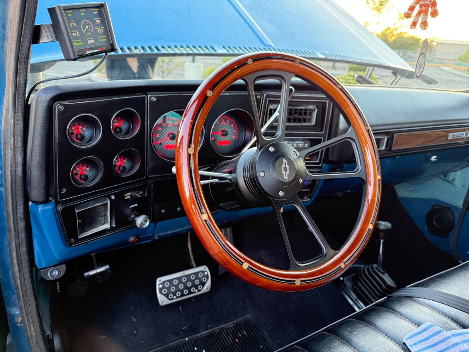 Chevrolet-K10-1979-Standard-Cab-Pickup-13