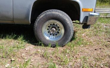 Chevrolet-K10-1981-grey-15
