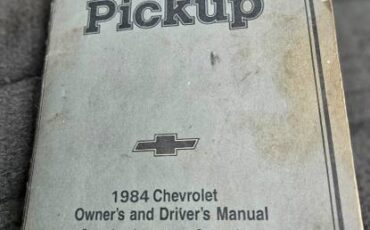 Chevrolet-K10-4x4-1983-11