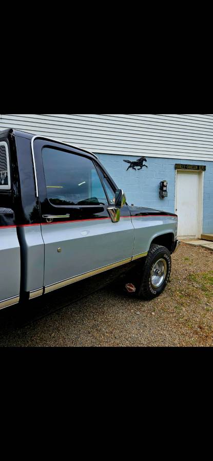 Chevrolet-K10-4x4-1983-2