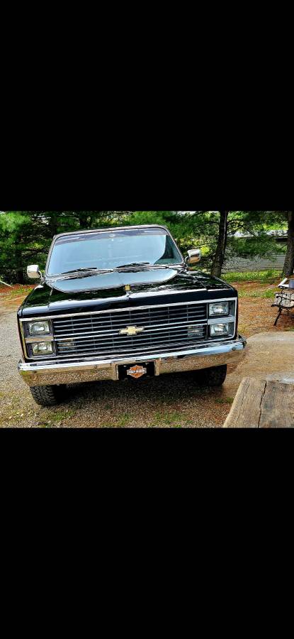 Chevrolet-K10-4x4-1983-3