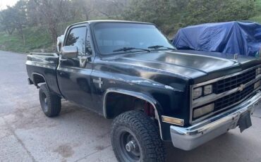 Chevrolet-K10-4x4-1985-black-1