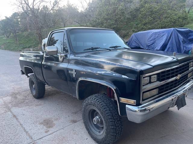 Chevrolet-K10-4x4-1985-black-1