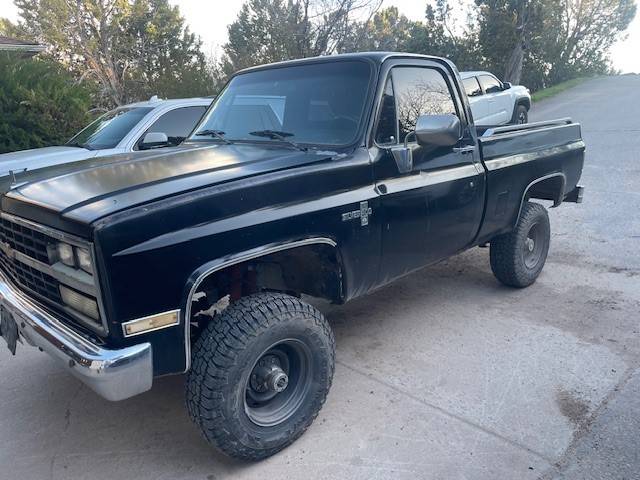 Chevrolet-K10-4x4-1985-black