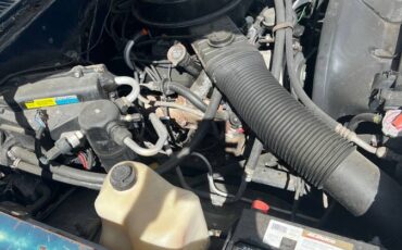 Chevrolet-K10-4x4-1985-blue-3