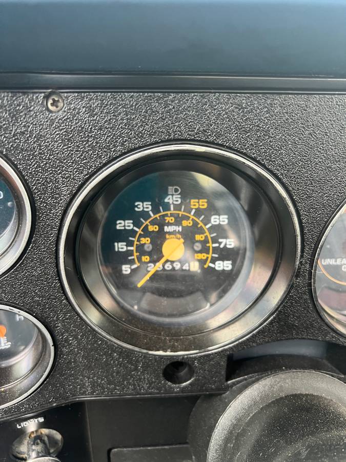 Chevrolet-K10-4x4-1985-blue-6