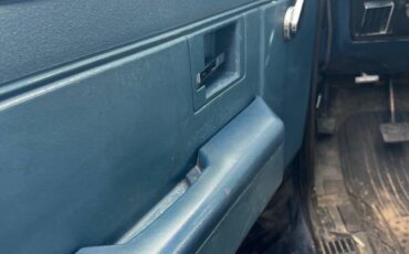 Chevrolet-K10-4x4-1985-blue-7