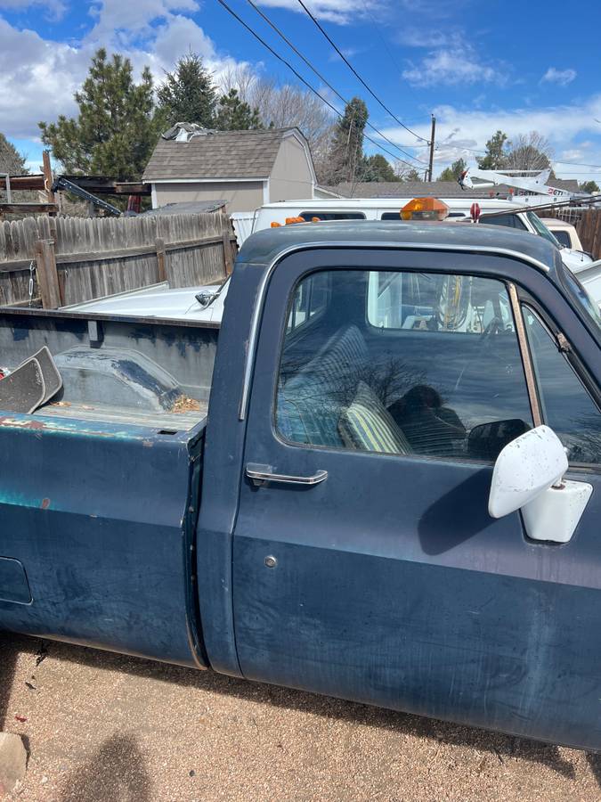 Chevrolet-K10-4x4-1985-blue-9