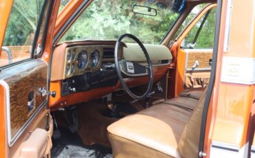 Chevrolet-K10-silverado-1975-orange-18