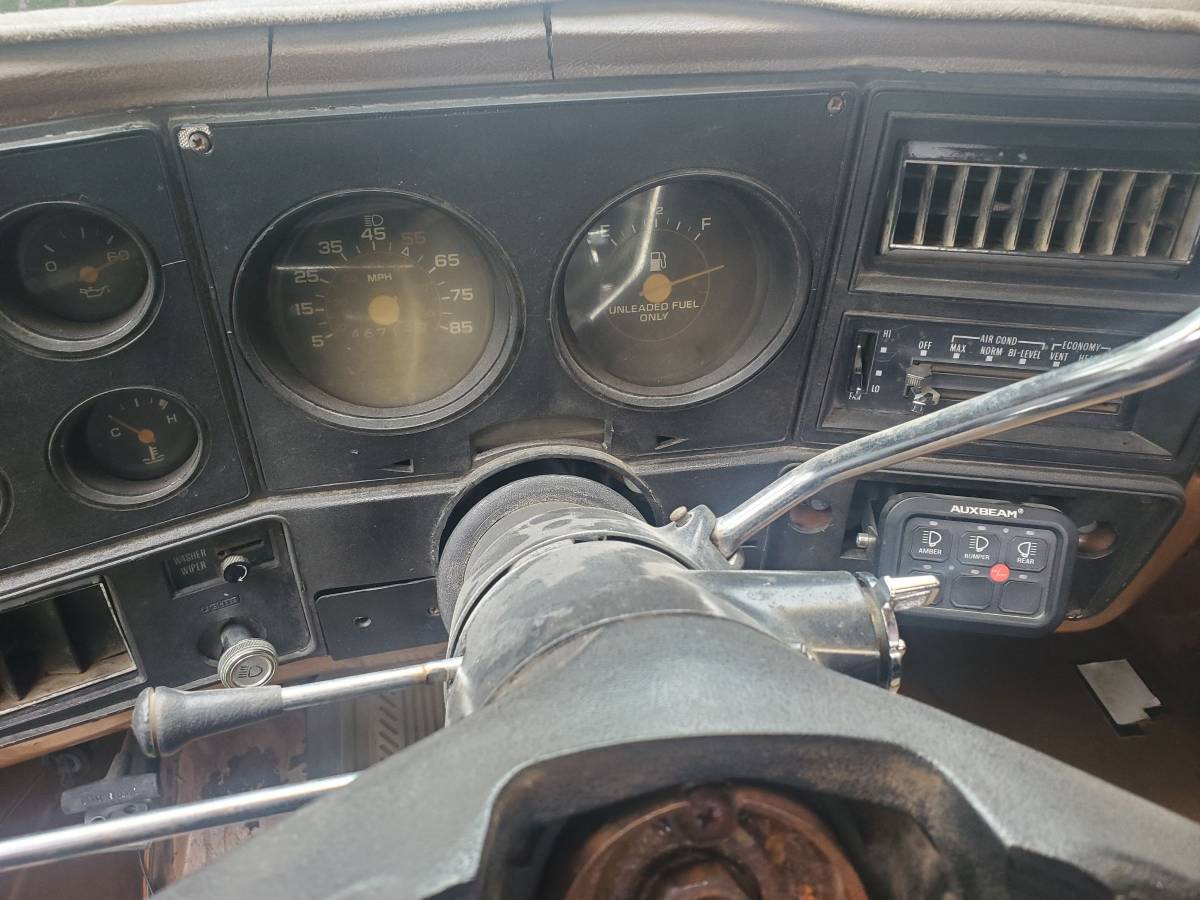 Chevrolet-K10-silverado-4x4-1979-brown-11