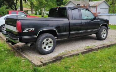 Chevrolet-K1500-1995-black-1