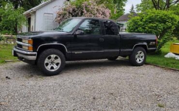 Chevrolet-K1500-1995-black-4