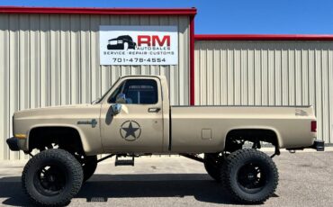 Chevrolet-K20-1984-custom-5