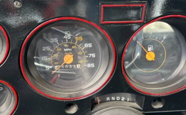 Chevrolet-K30-1985-black-4