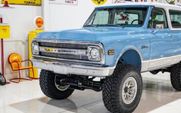 Chevrolet-K5-Blazer-1970-25