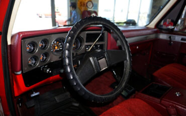 Chevrolet-K5-Blazer-1985-Classic-Car-27