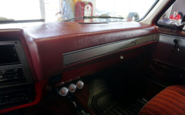 Chevrolet-K5-Blazer-1985-Classic-Car-28