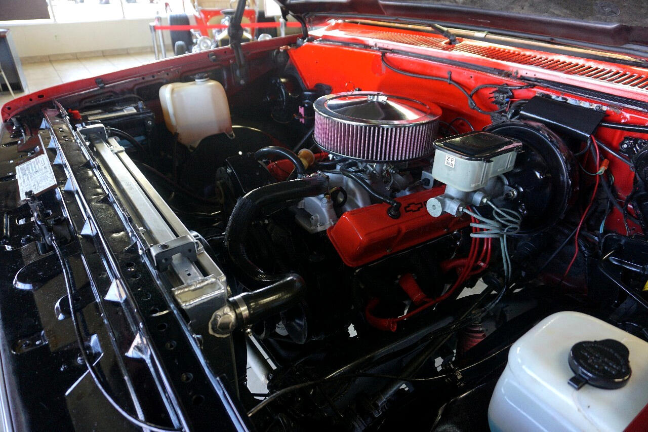 Chevrolet-K5-Blazer-1985-Classic-Car-35