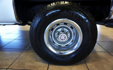 Chevrolet-K5-Blazer-1985-Classic-Car-37