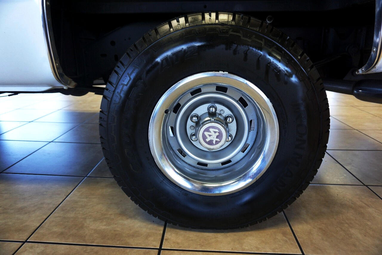 Chevrolet-K5-Blazer-1985-Classic-Car-37