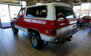 Chevrolet-K5-Blazer-1985-Classic-Car-5