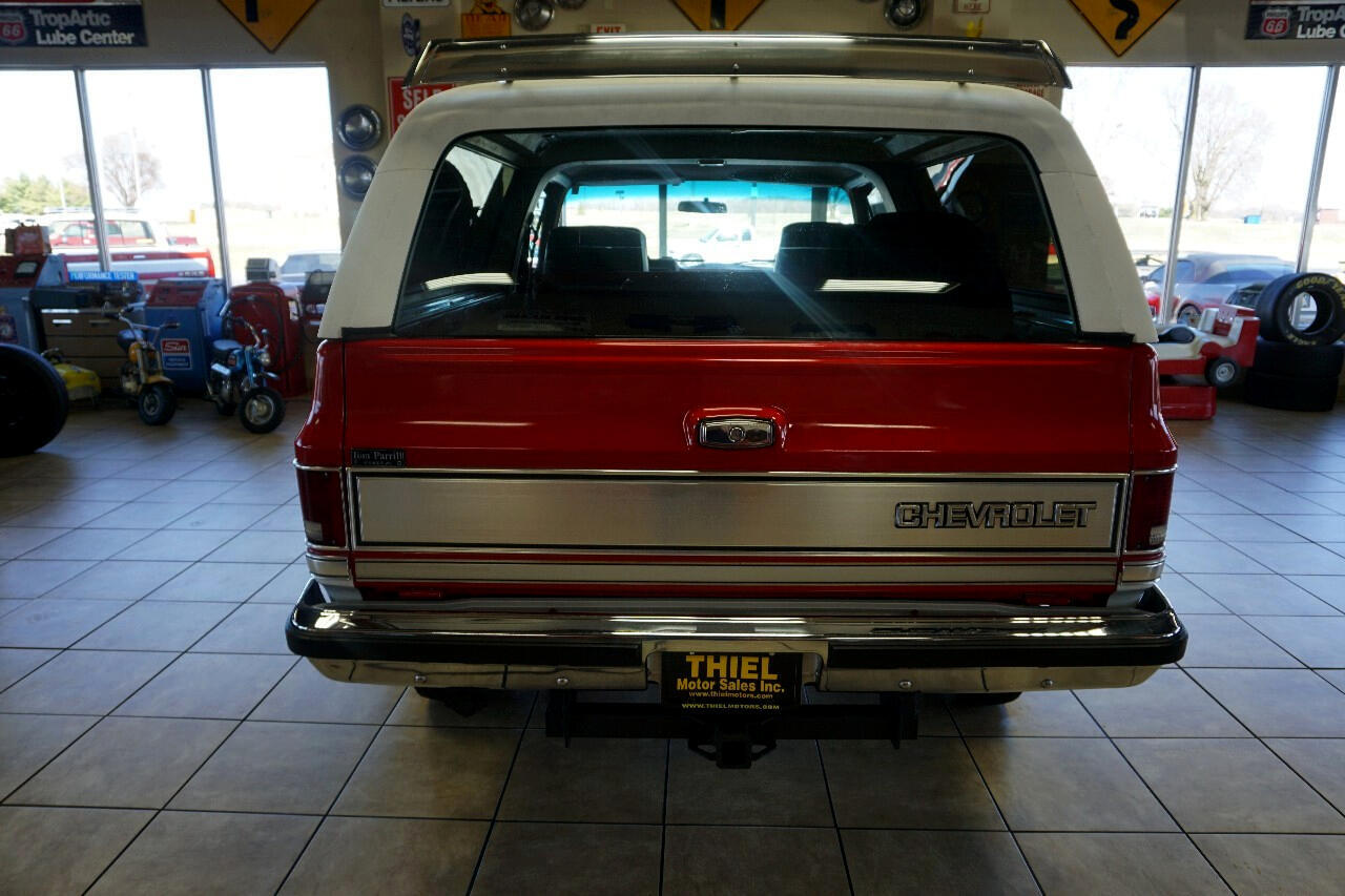 Chevrolet-K5-Blazer-1985-Classic-Car-6