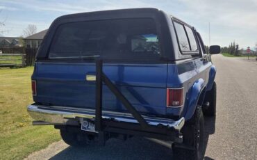 Chevrolet-K5-blazer-1984-3