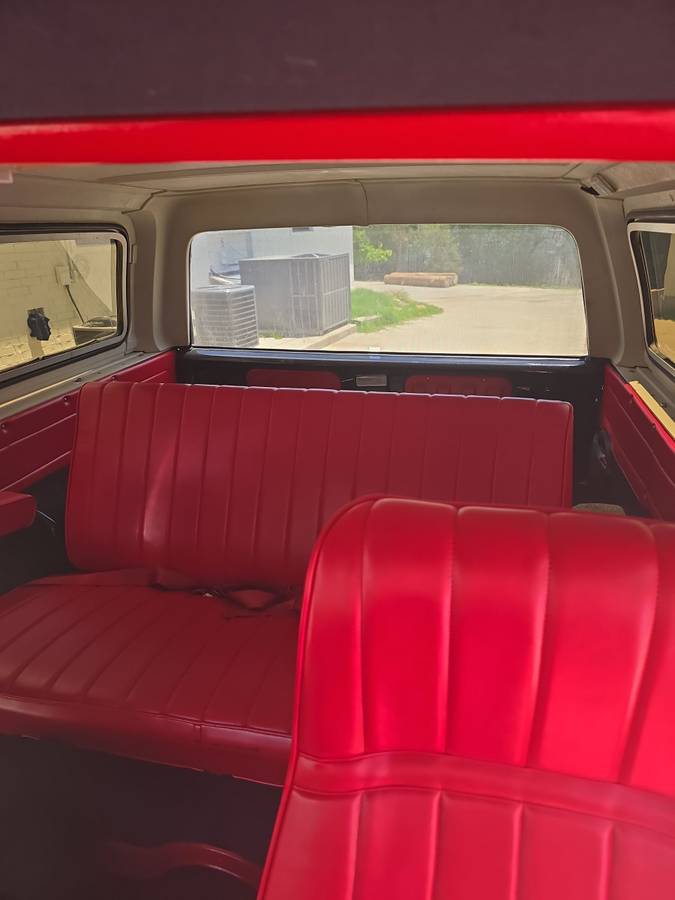 Chevrolet-K5-blazer-1984-black-10