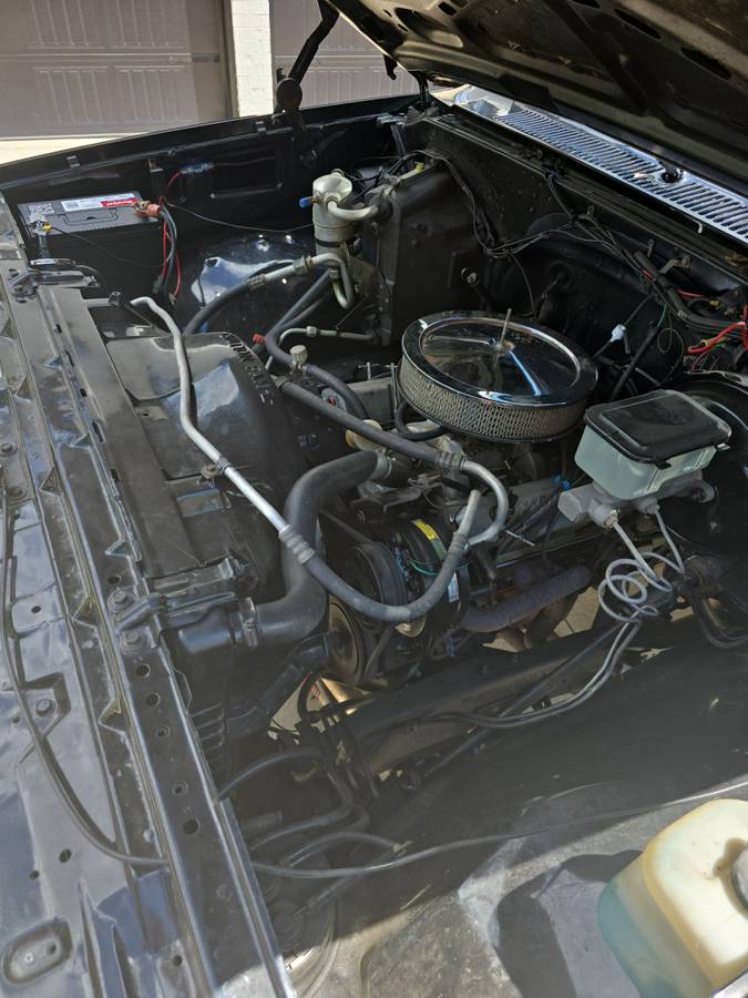 Chevrolet-K5-blazer-1984-black-12