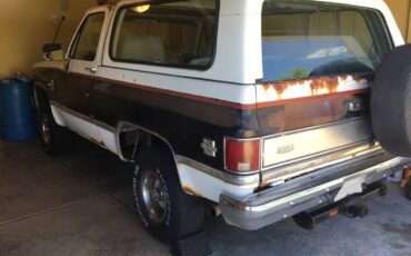 Chevrolet-K5-blazer-1987-white-3
