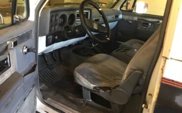 Chevrolet-K5-blazer-1987-white-4