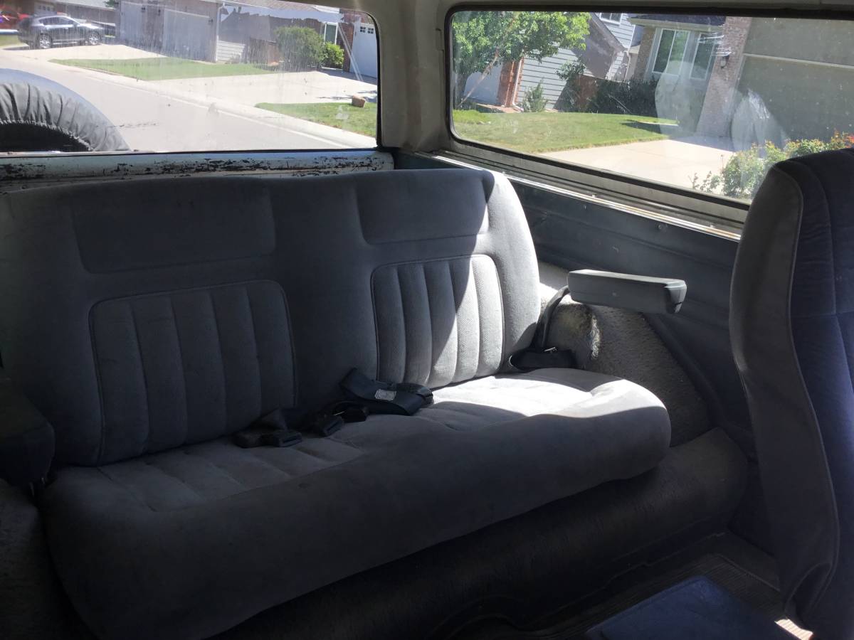 Chevrolet-K5-blazer-1987-white-6