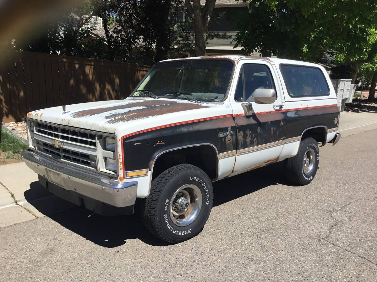 Chevrolet-K5-blazer-1987-white-7