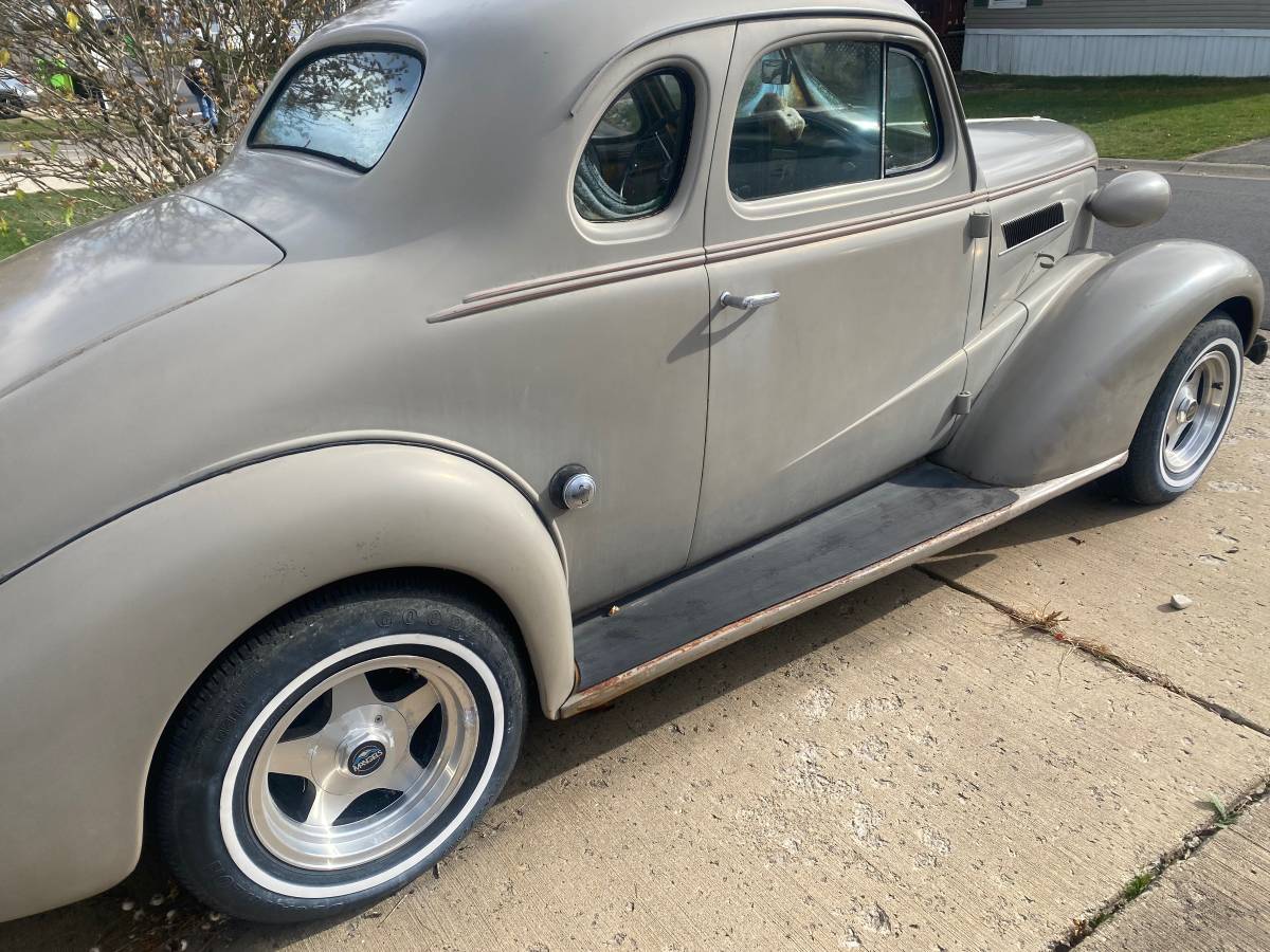 Chevrolet-Lmaster-coupe-1937-grey-4