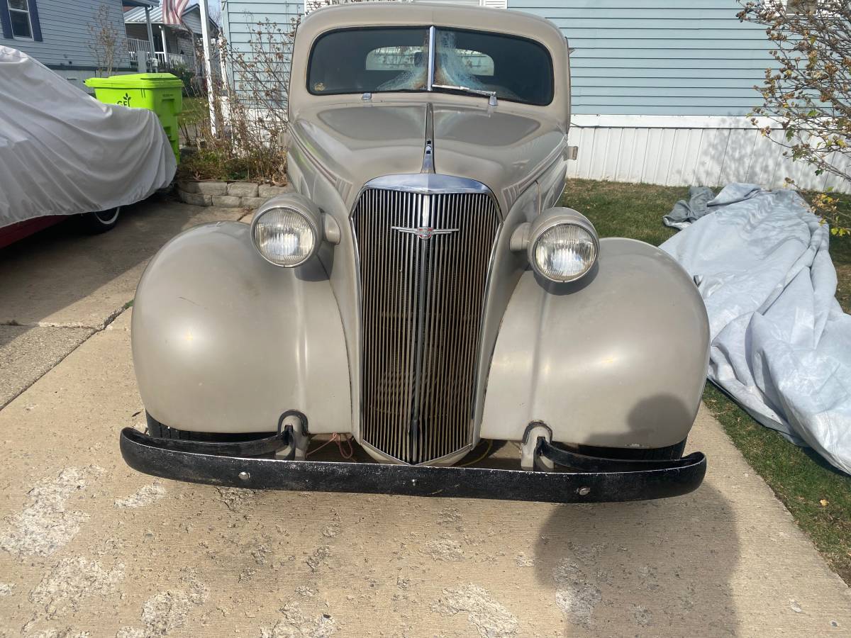 Chevrolet-Lmaster-coupe-1937-grey
