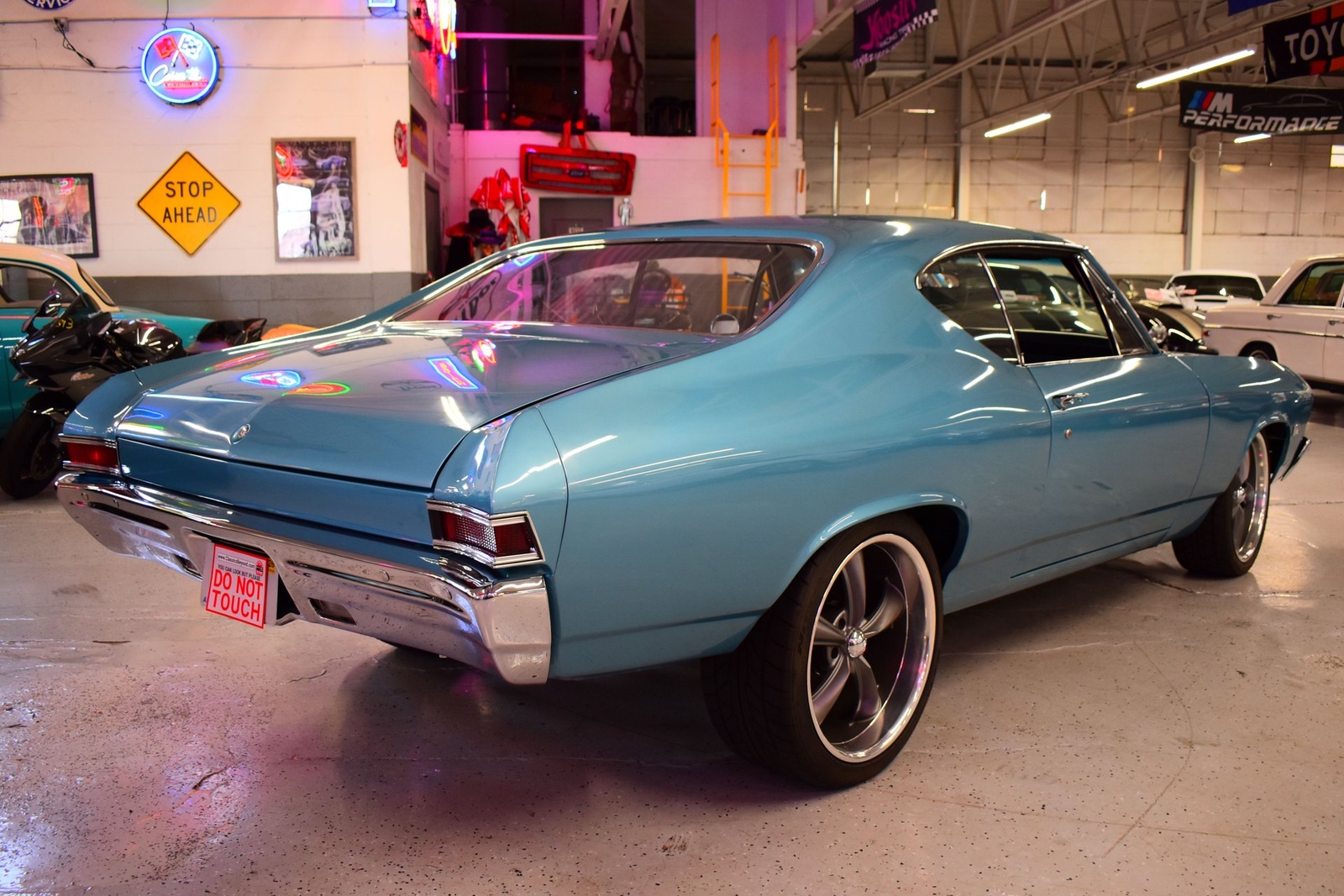 Chevrolet-Malibu-1968-10