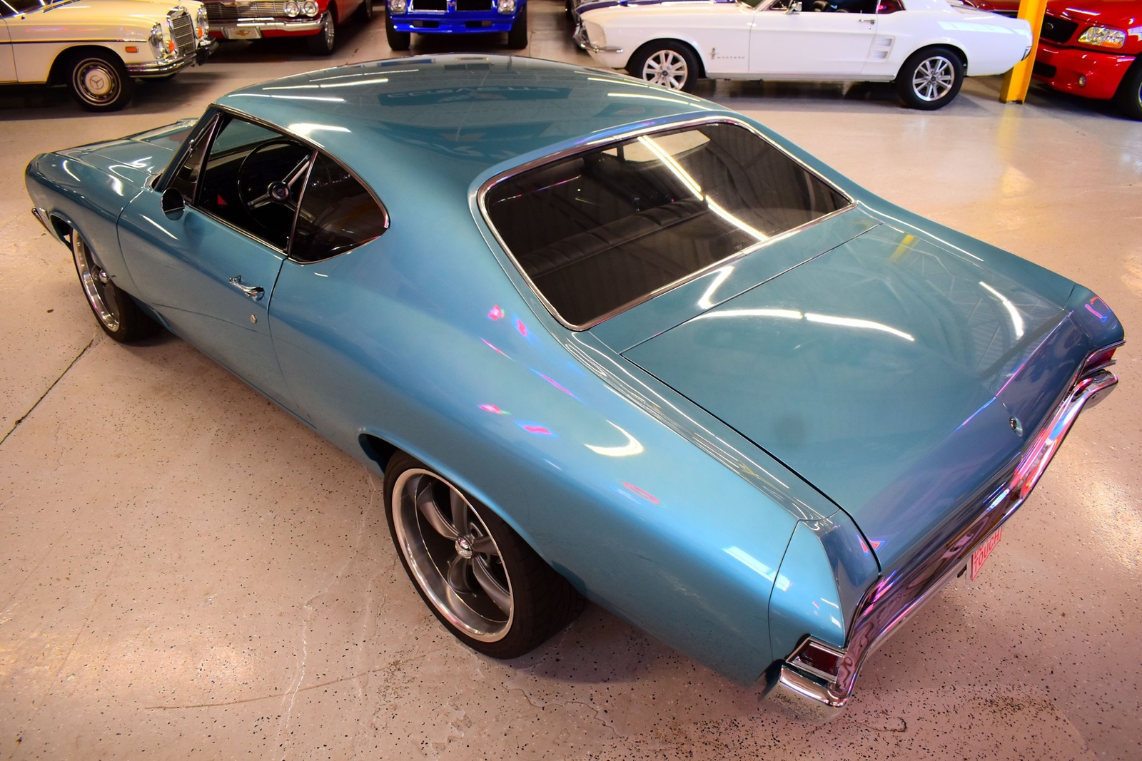 Chevrolet-Malibu-1968-17