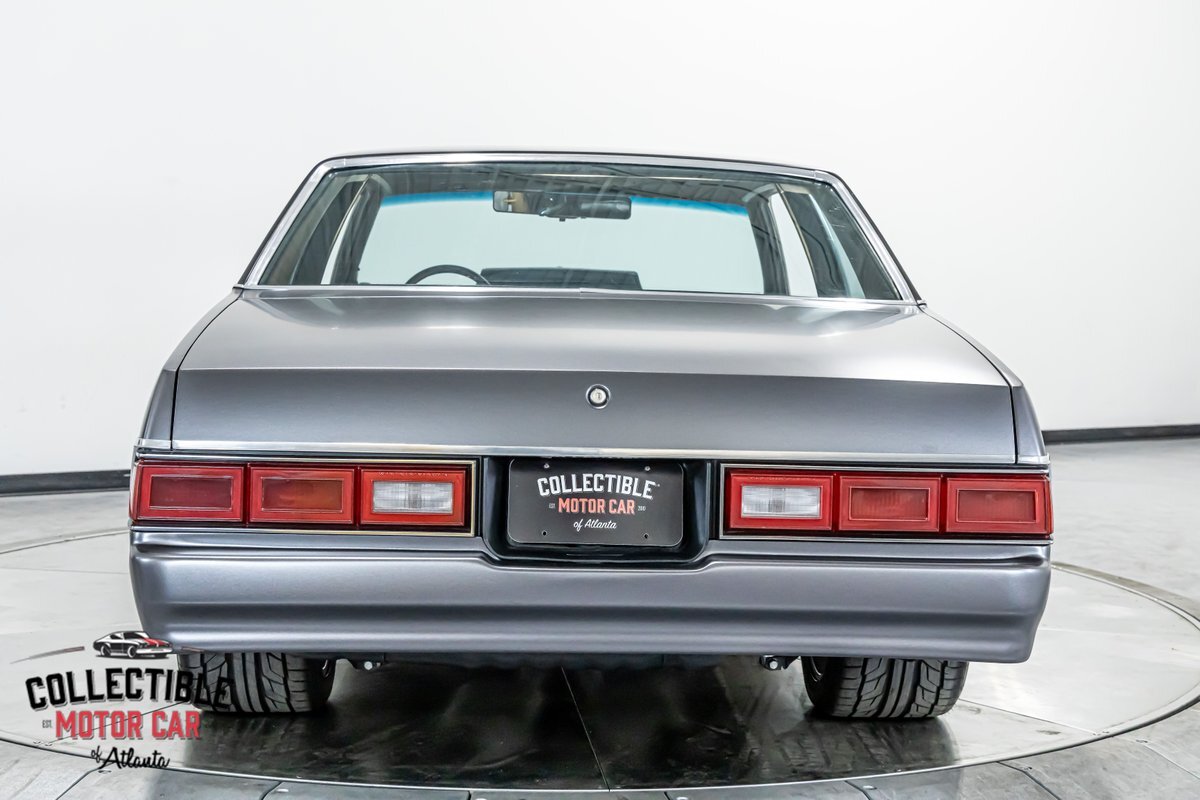 Chevrolet-Malibu-1978-Coupe-16