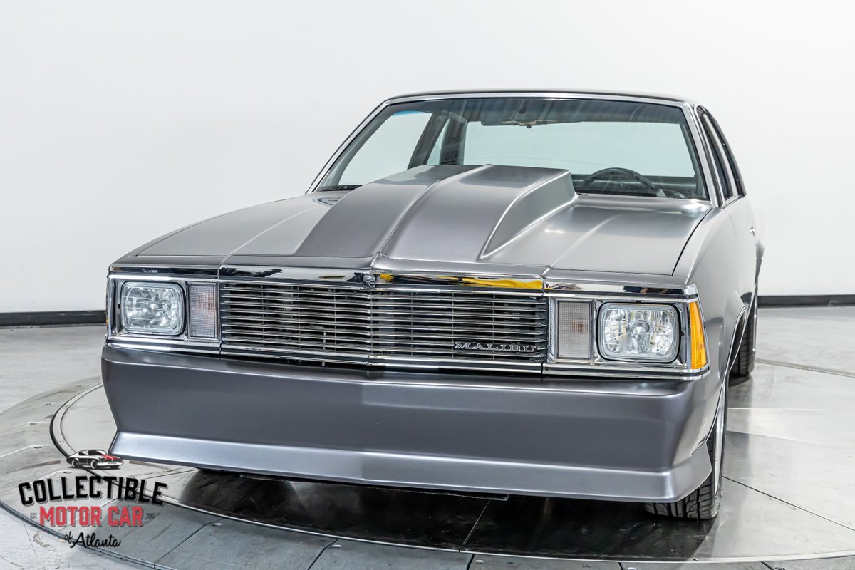 Chevrolet-Malibu-1978-Coupe-25
