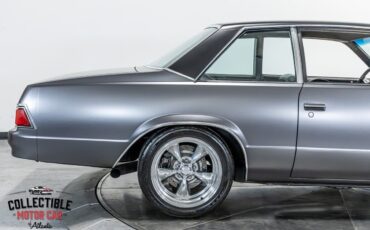 Chevrolet-Malibu-1978-Coupe-34