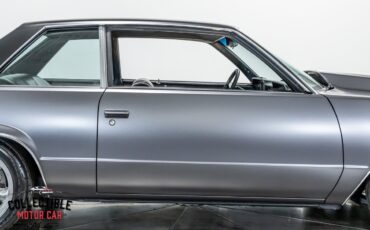 Chevrolet-Malibu-1978-Coupe-35