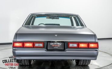 Chevrolet-Malibu-1978-Coupe-39