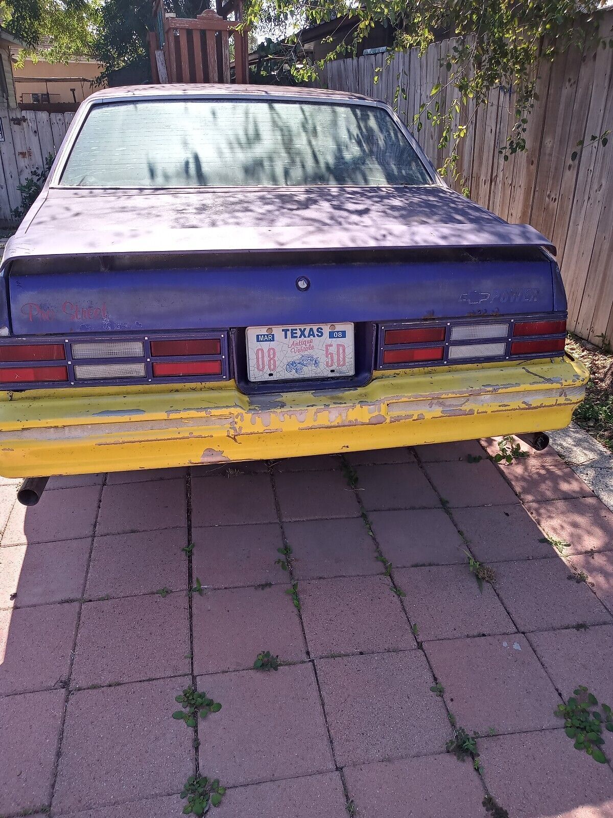 Chevrolet-Malibu-1978-Coupe-5
