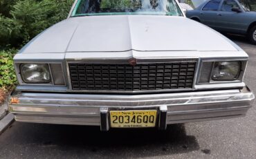 Chevrolet-Malibu-1978-Wagon-11
