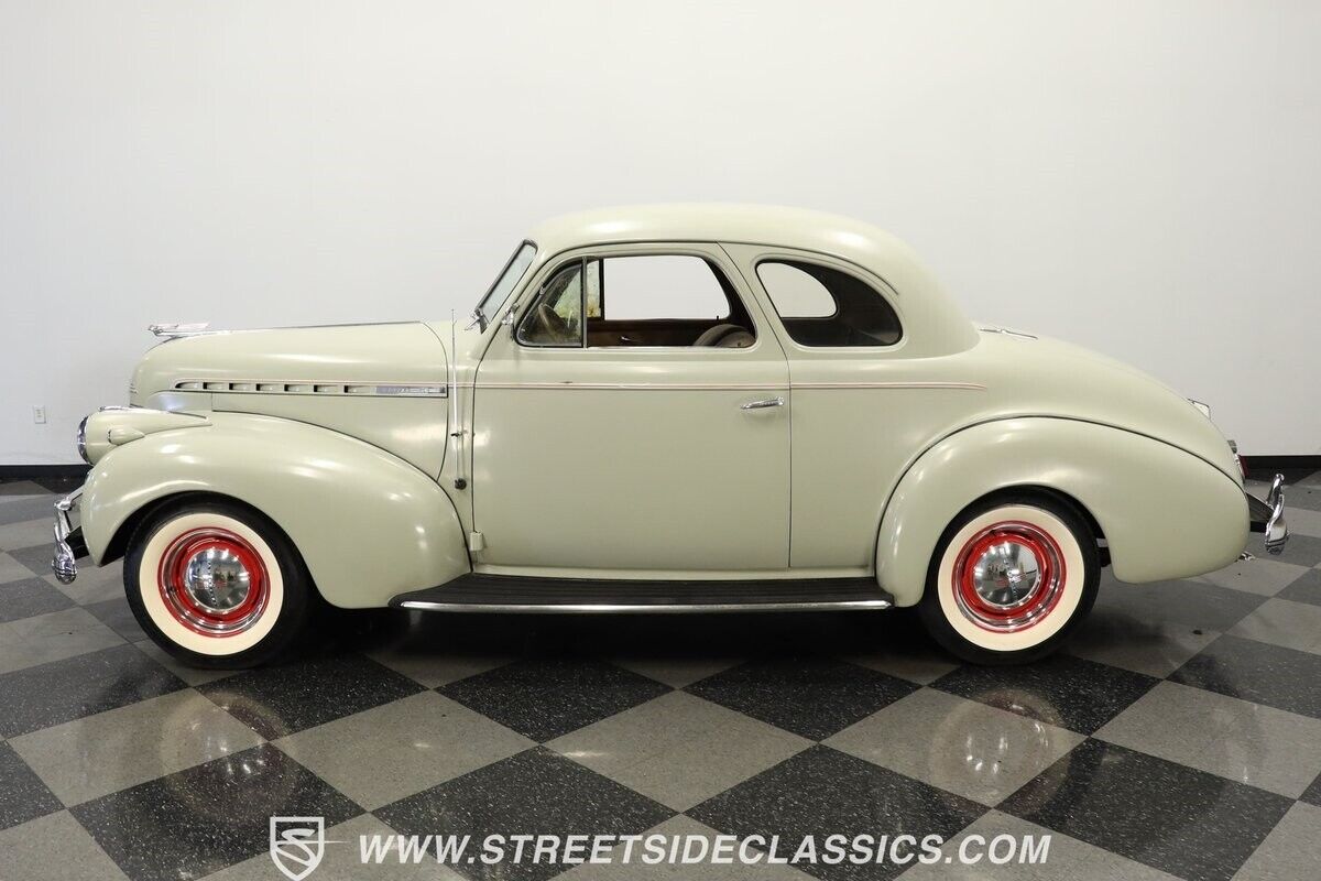 Chevrolet-Master-1940-Coupe-2