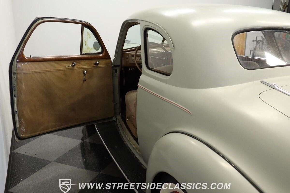 Chevrolet-Master-1940-Coupe-32