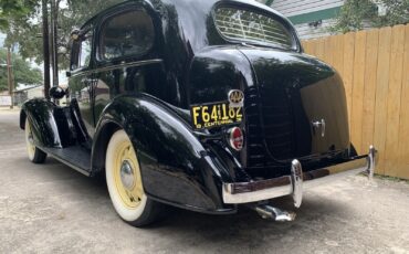 Chevrolet-Master-Deluxe-1936-Sedan-10
