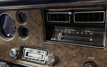 Chevrolet-Monte-Carlo-1972-Coupe-10