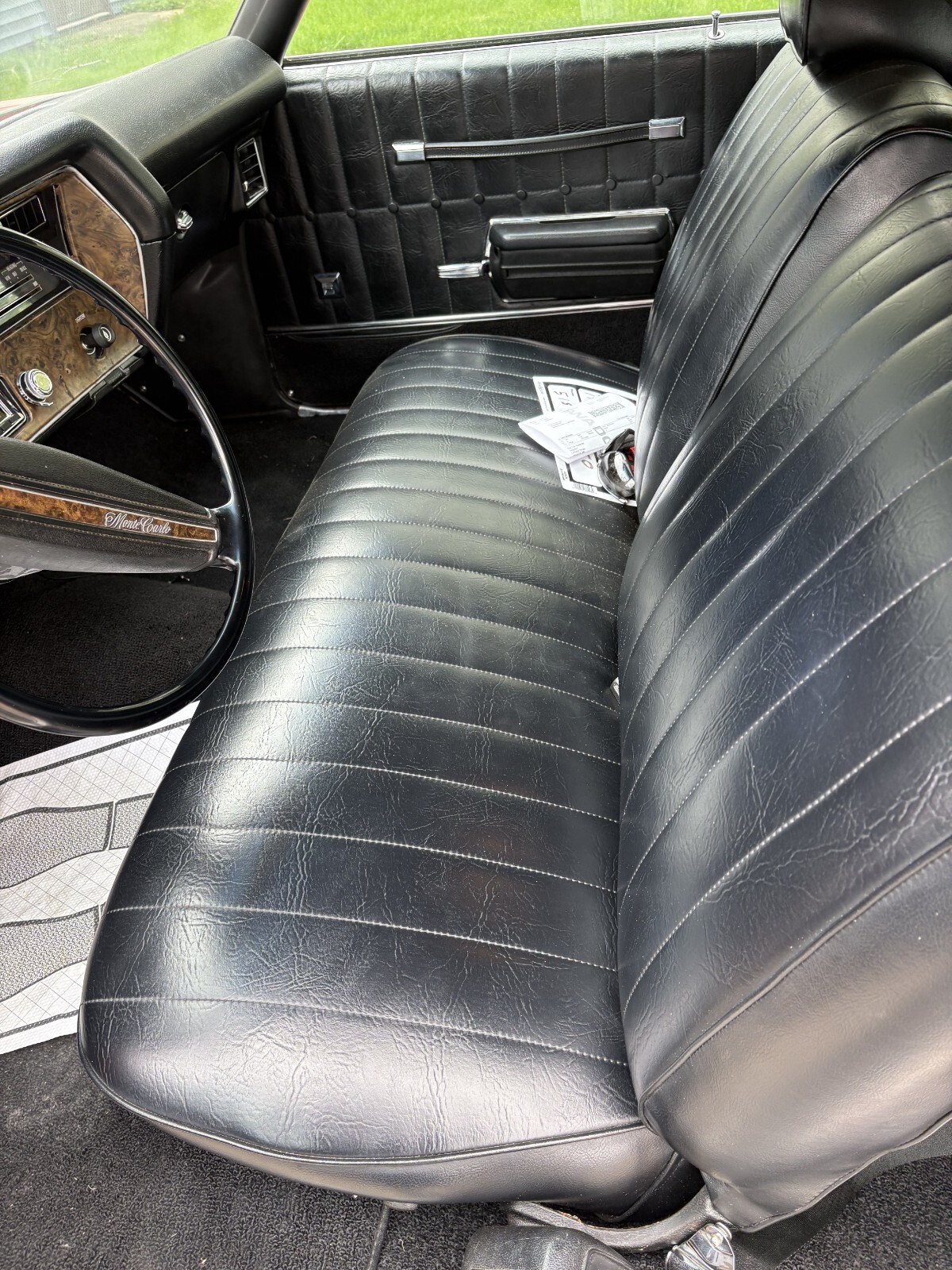 Chevrolet-Monte-Carlo-1972-Coupe-11